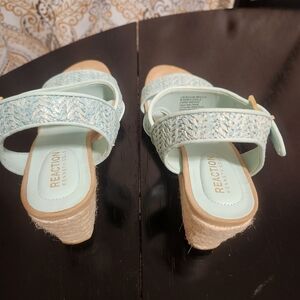 Reaction Kenneth Cole Women's Blue Wedge Sandals